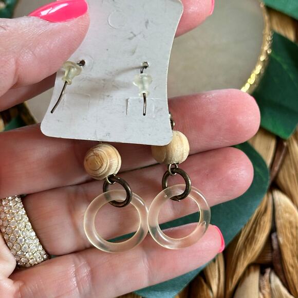 BOGO FREE CLEAR boho earrings - Picture 4 of 4